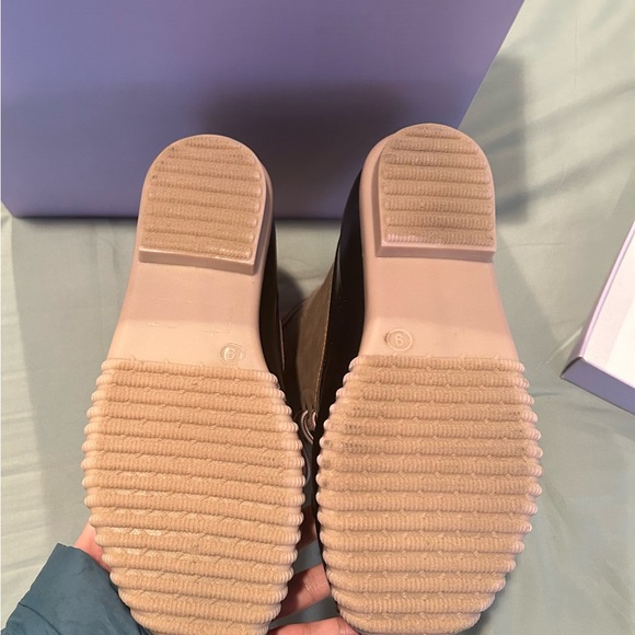 BRAND NEW TOMS Leila Boots Sz 9.5 Black Chunky LeatherBlock Heel Back Zip Tassel - Picture 2 of 5